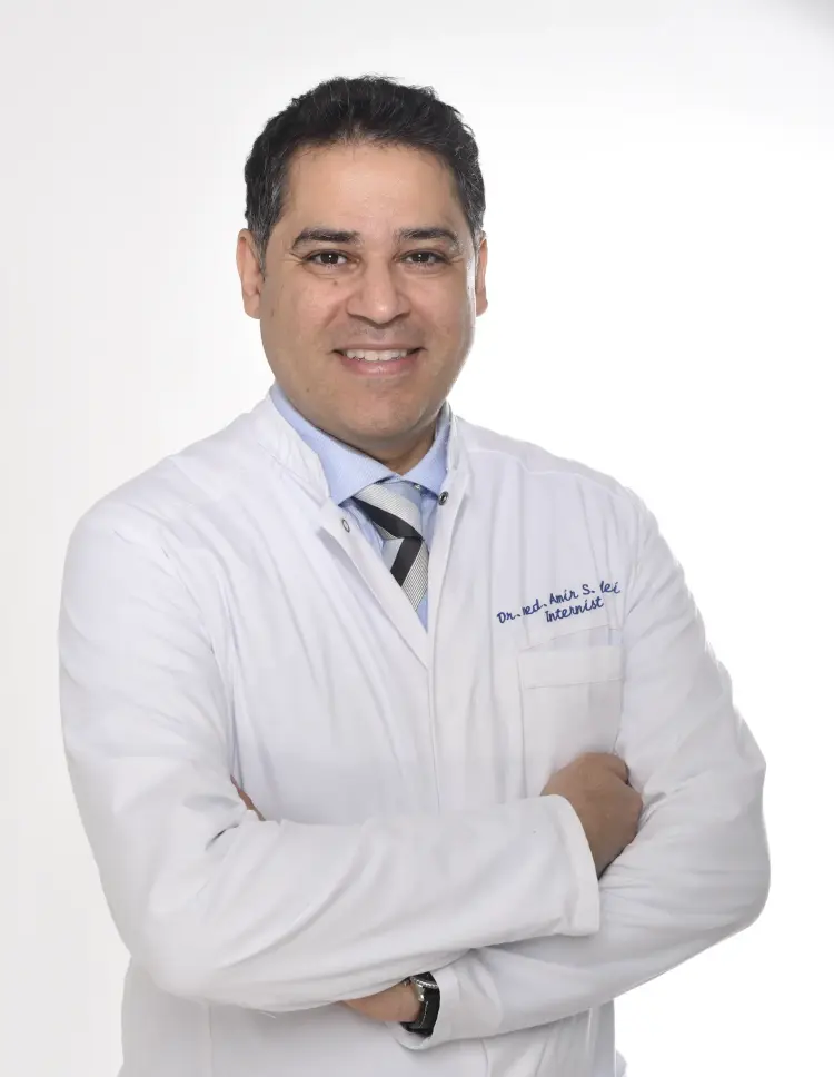 Dr. Med. Naderi Dr. Med. Naderi